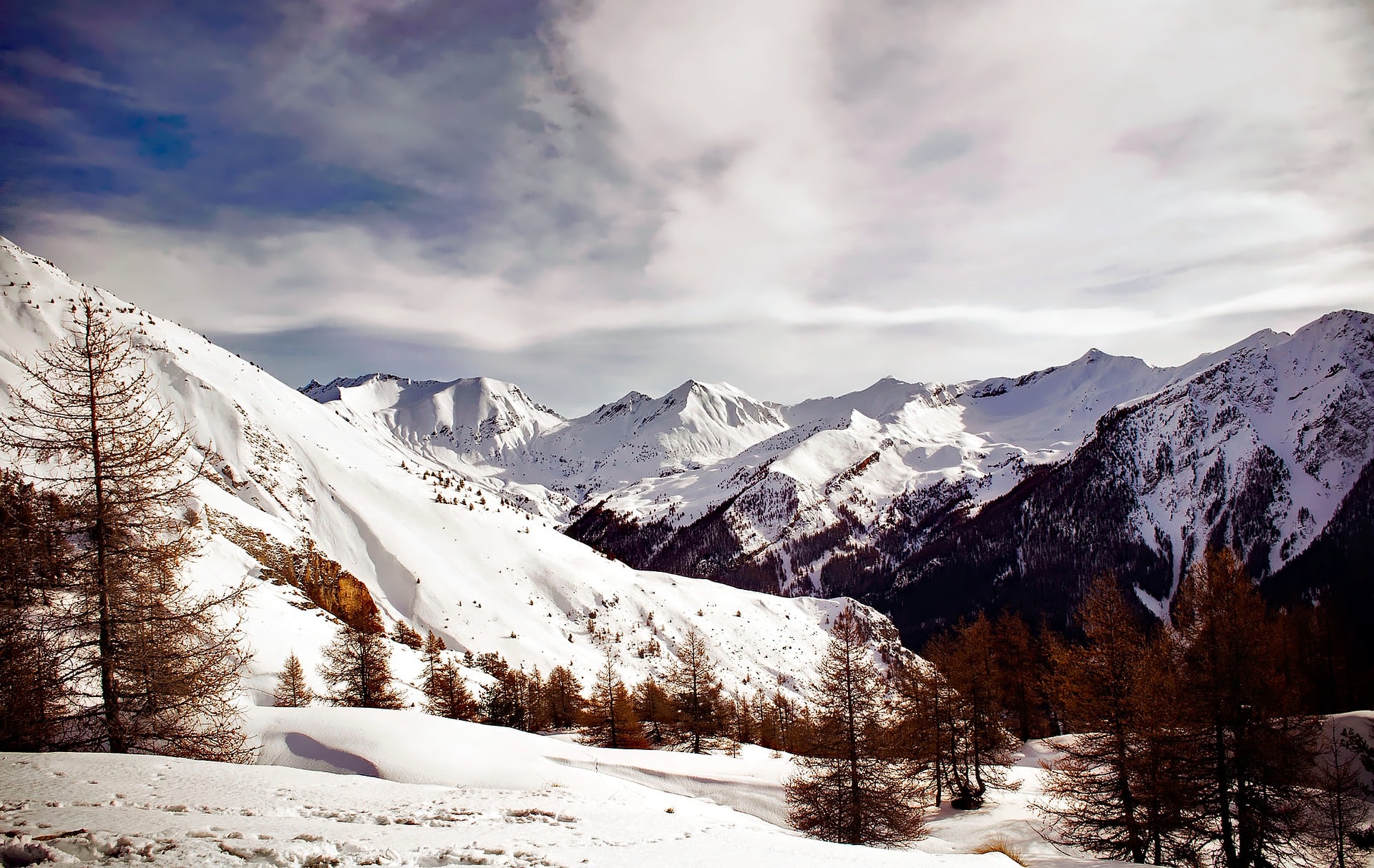 Montagnes de France enneigées